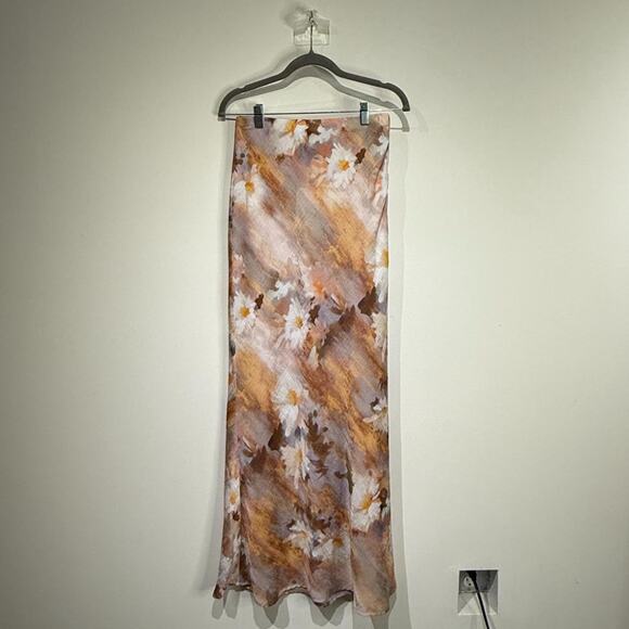 Cream and Orange Floral Maxi Skirt - Picture 3 of 4